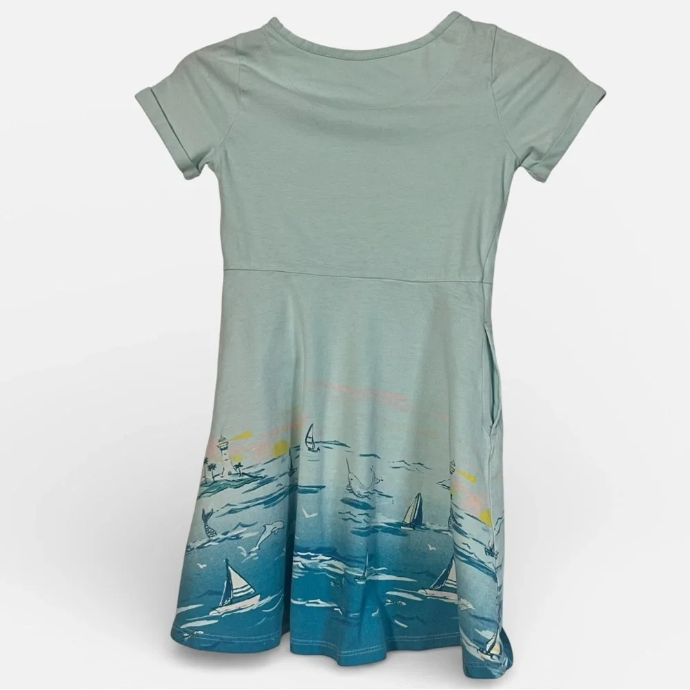 Lands End charming casual